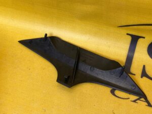 OSŁONA ZAŚLEPKA NAWIEWU PORSCHE 987 911 997