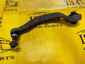 WAHACZ PRZÓD PRZEDNI LEWY BMW M5 F90