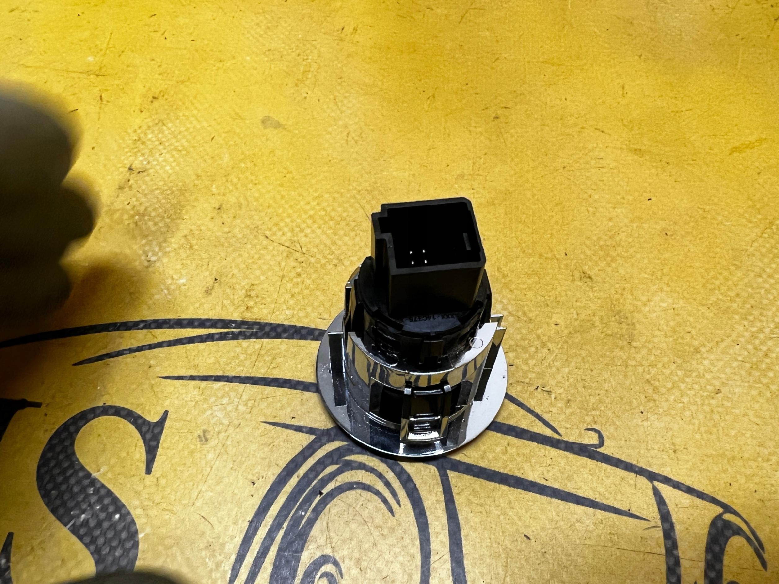 PRZEŁĄCZNIK PRZYCISK ENGINE START STOP FORD EXPLORER VI MK6