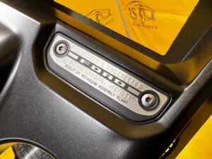 RAMKA OSŁONA DEKOR TUNELU ŚRODKOWEGO FORD BRONCO 21-