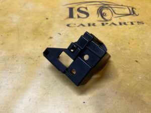 PŁYTA OSŁONA MOCOWANIE PRZEWODÓW PALIWA PORSCHE MACAN 95B