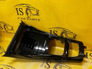 RAMKA PÓŁKA TUNEL ŚRODKOWY MERCEDES A KLASA W177