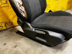 FOTEL PASAŻERA PRAWY PRZÓD AIRBAG PEUGEOT 308 II T9 EU 2014R