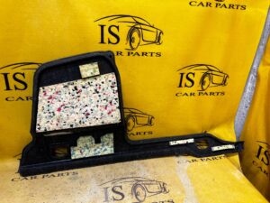 TAPICERKA WYKŁADZINA BAGAŻNIKA PRAWA AUDI A8 D4 4H