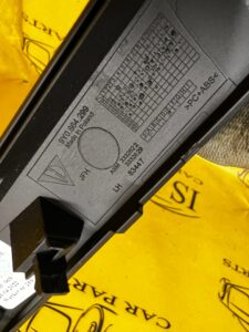 WYKOŃCZENIE ZAŚLEPKA KONSOLI ŚRODKOWEJ LEWE PORSCHE CAYENNE COUPE 9Y3 9Y0