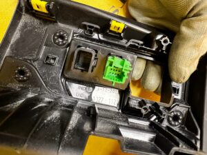 OSŁONA PANEL DESKI KOKPITU LEWA KIEROWCY RENAULT ESPACE VI