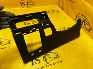 OSŁONA PANEL DESKI KOKPITU LEWA SCHOWEK KIEROWCY DACIA JOGGER SANDERO III