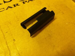 OSŁONA ZAŚLEPKA SZYNY PROWADNICY FOTELA BMW 5 G30 G31 M5 F90 7 G11 G12