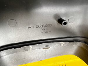 OBUDOWA OSŁONA KOLUMNY KIEROWNICZEJ CHEVROLET CORVETTE C5 97-04