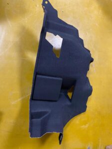 PRAWY BOCZEK BAGAŻNIKA 5D FORD FIESTA MK8