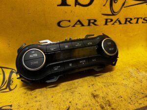 PANEL STEROWANIA KLMATYZACJI AUTO INFINITI Q30