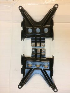 WSPORNIK MOCOWANIE FOTELA TYL AUDI A8 4H0885153