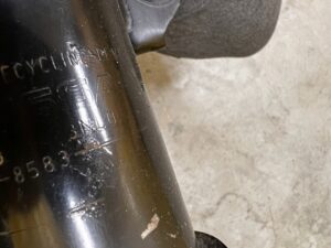 AMORTYZATOR PRZEDNI PRZÓD NISSAN LEAF I ZE0