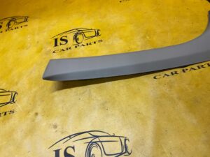 POSZYCIE OSŁONA OBUDOWA SŁUPKA PRZÓD A PRAWY DACIA DOKKER LODGY EU