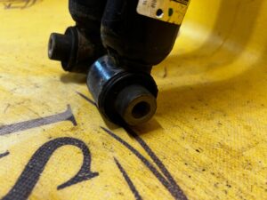 KOMPLET AMORTYZATORY TYLNE TYŁ PEUGEOT 5008 II