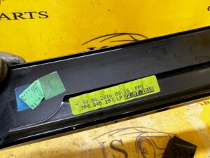 OSŁONA LISTWA DEKOR LEWA PORSCHE CAYENNE II 7P5 LIFT 92A