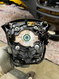 KPL DESKA KONSOLA 2 X PASY PODUSZKI AIRBAG JBL HUD PEUGEOT 508 I 2012R EU