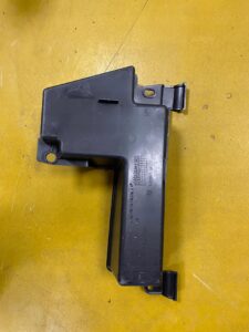 LEWY SCHOWEK BAGAŻNIKA BMW X6 E71 6981047