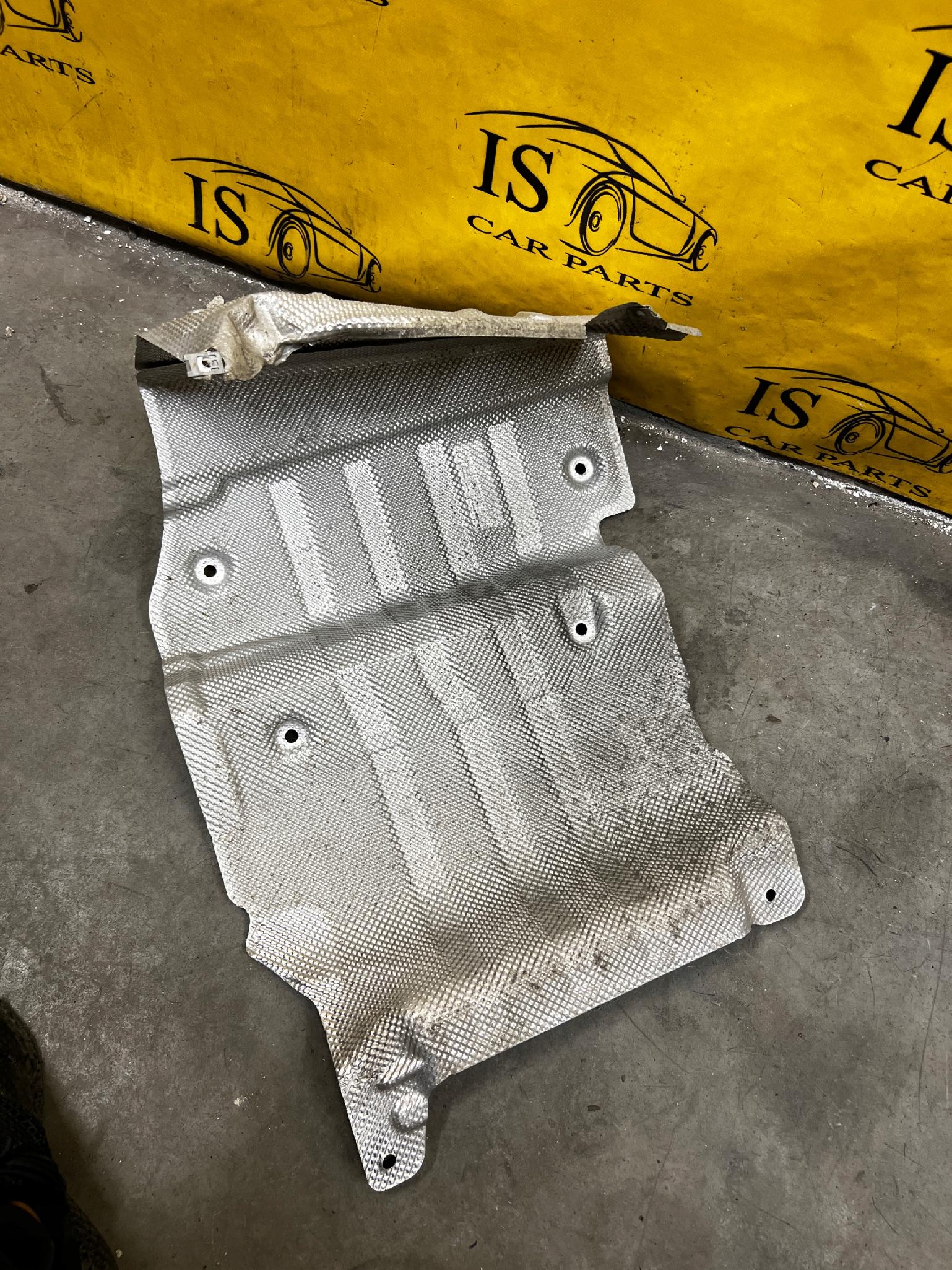 OSŁONA TERMICZNA WYDECHU MERCEDES E-KLASA W213 KOMBI