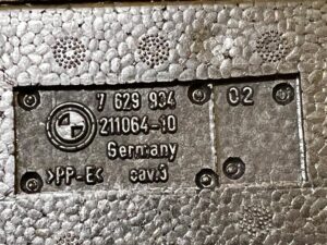 STYROPIAN IZOLATOR OSŁONA AKUMULATORA BMW F22 F30
