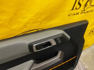 TAPICERKA BOCZEK DRZWI PRZÓD LEWY 4 DRZWI FORD BRONCO 21-