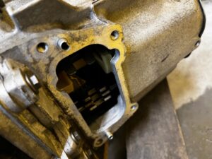 SKRZYNIA BIEGÓW MANUALNA 20EA52 PEUGEOT 308 II T9 1.2 THP