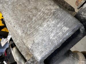 ŁAPA UCHWYT MOCOWANIE SILNIKA MERCEDES CLS W218 3.0 CDI