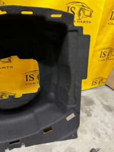 WNĘKA SCHOWEK KOŁA ZAPASOWEGO AUDI A8 D4 LONG LIFT