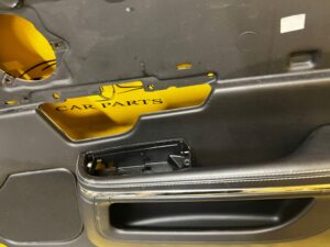 BOCZEK DRZWI PRZÓD PRZEDNIE PRAWE PRAWY JAGUAR XJ VII X351