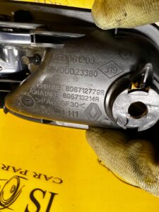 KLAMKA WEWNĘTRZNA DRZWI LEWA CHROM DACIA SANDERO III 2021R