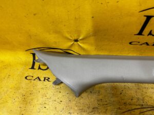 OSŁONA POSZYCIE SŁUPKA A PRZÓD PRAWE PRAWEGO TOYOTA HILUX VIII 8