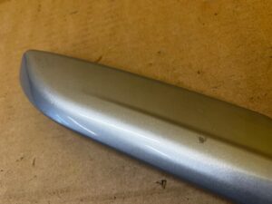 OSŁONA ZAŚLEPKA RELINGU DACHOWEGO TYŁ LEWY NISSAN X-TRAIL III T32