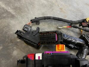 WIĄZKA INSTALACJA OKABLOWANIE SILNIKA PORSCHE MACAN 95B 2.0 TFSI