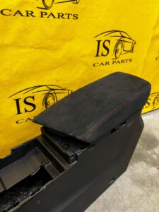 PODŁOKIETNIK SCHOWEK TUNELU ŚRODKOWEGO RENAULT MEGANE RS