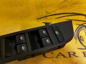 PRZEŁĄCZNIK PANEL STEROWANIA SZYB LUSTEREK PRZÓD LEWY LEWA SKODA SCALA