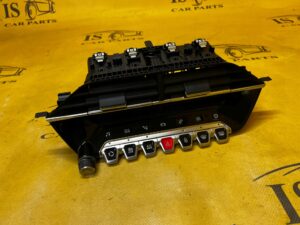 PANEL STEROWANIA KLIMATYZACJI KRATKA NAWIEWU ŚRODKOWA PEUGEOT 2008 II EU