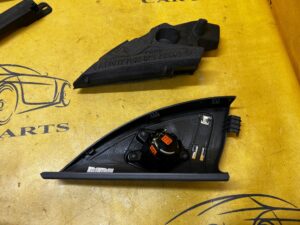 GŁOŚNIK OSŁONA ZAŚLEPKA SŁUPKA A PRZÓD PRAWY HARMAN KARDON MERCEDES GL X166