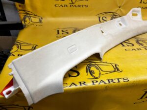 OSŁONA POSZYCIE TAPICERKA SŁUPKA A LEWA ALCANTARA AUDI A8 D4