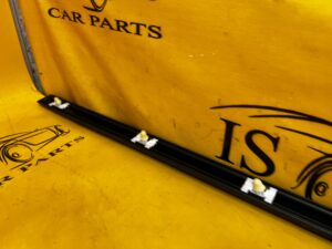 LISTWA DRZWI PRZÓD PRAWY PRAWA BMW 3 E36 CABRIO COUPE NOWA OEM