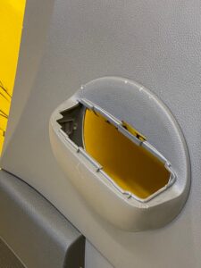 TAPICERKA BOCZEK DRZWI PRZÓD PRAWY NISSAN E-NV200 EVALIA