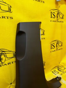 OSŁONA TAPICERKA SŁUPKA B PRAWA AUDI A8 D4