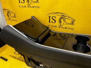 TUNEL ŚRODKOWY PODŁOKIETNIK PRZEŁĄCZNIK TESLA MODEL 3