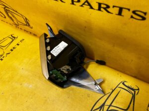 KRATKA NAWIEWU TYŁ PRAWA PRAWY ŚRODKOWA PORSCHE PANAMERA 970 I LIFT