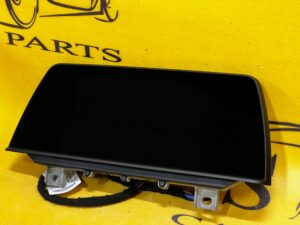 EKRAN NAWIGACJI RADIA WYŚWIETLACZ BMW F22 240I LCI