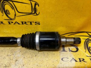 PÓŁOŚ TYŁ TYLNA LEWY LEWA RANGE ROVER EVOQUE II L551 2.0 DIESEL