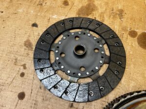 ZESTAW SPRZĘGŁO DOCISK TARCZA DWUMASA RENAULT 1.3 TCE