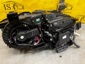 KOMPLETNA NAGRZEWNICA PAROWNIK DMUCHAWA TOYOTA HILUX VIII EU 2.4D D4D