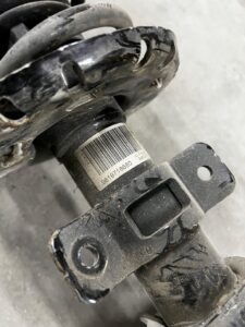 NOGA ZWROTNICA AMORTYZATOR PRZÓD PRAWY PEUGEOT 3008 II 5008 II 1.6 BLUE HDI