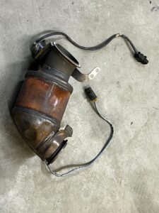 KATALIZATOR LEWY BMW M5 F90 M8 F91 F92 X5M F95 X6M F96 4.4 V8