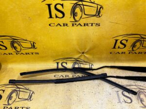 KOMPLET RAMIONA RAMIĘ WYCIERACZEK WYCIERACZKI PRZÓD FORD ESCAPE MK4